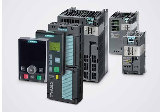 6SL3246-0BA22-1FA0 PLC Programmable Logic Controller SIEMENS Control System In Electrical